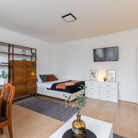 Room, Pirenejska 20 Cozy Rooms Βαρσοβία Εξωτερικό φωτογραφία
